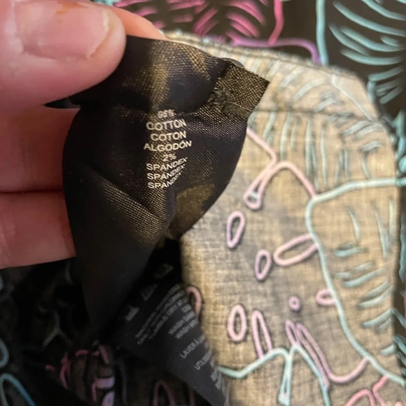 Hurley Mens Hawaiian Floral Pocket Button Down Shirt Short Sleeve Size Small - Picture 5 of 9